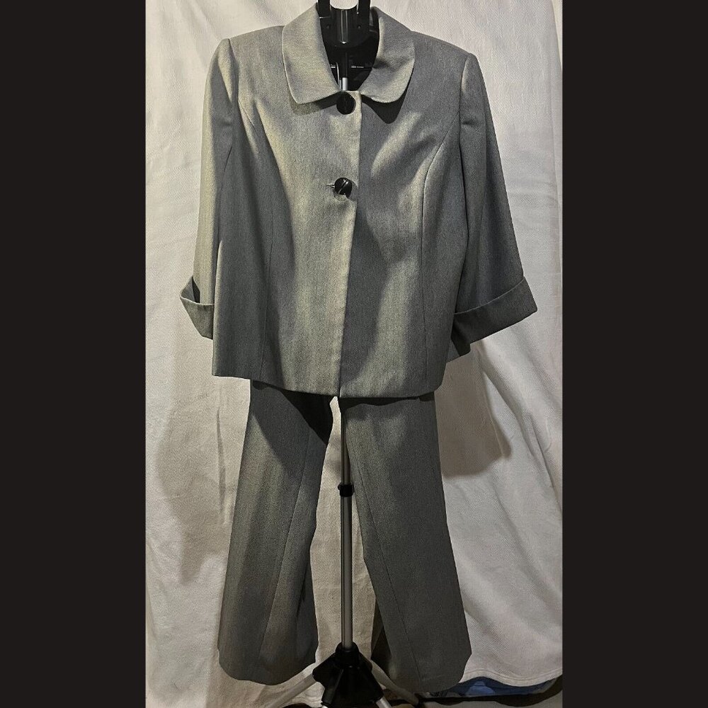 Giorigo women's pant suit set in grey size 16